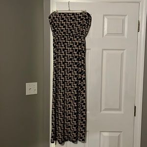Long Maxi. Chevron pattern maxi strapless dress. Golf and navy. Lightly used